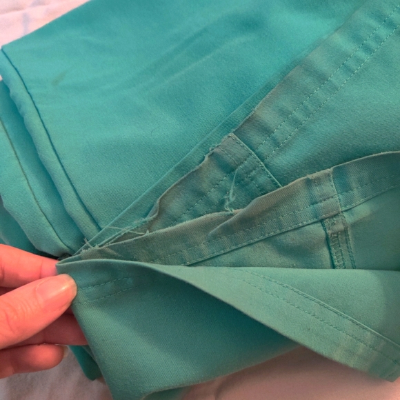 FIGS Scrubs Set Surgical Green - Picture 4 of 4